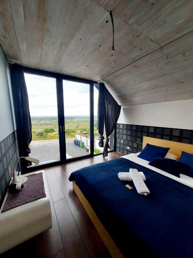 House Of Freedom With Sea View Sauna And Jacuzzi Oslonino Kültér fotó